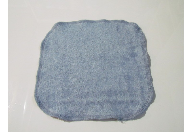 Lingette Bébé Nana- 9x9- Bleu pâle- En ratine de BAMBOU- Peut servir de booster ou d'insert NN